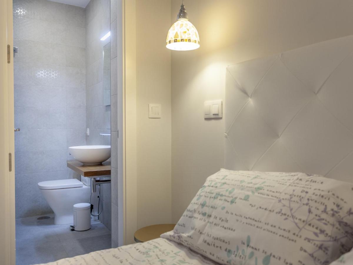 Rd Aparcamiento Incluido Triana Luminoso Comodo Apartamento 2Bd 2Bth Sevilla Kültér fotó