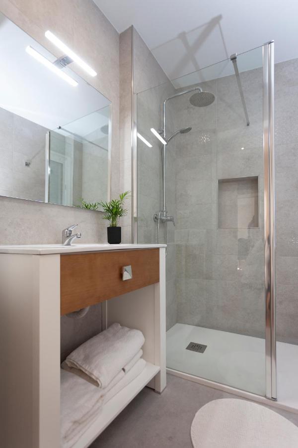 Rd Aparcamiento Incluido Triana Luminoso Comodo Apartamento 2Bd 2Bth Sevilla Kültér fotó